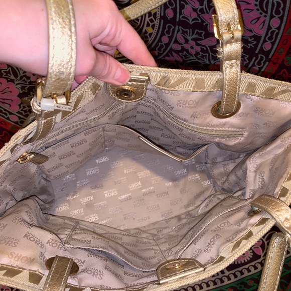 Michael Kors bag - Picture 4 of 4